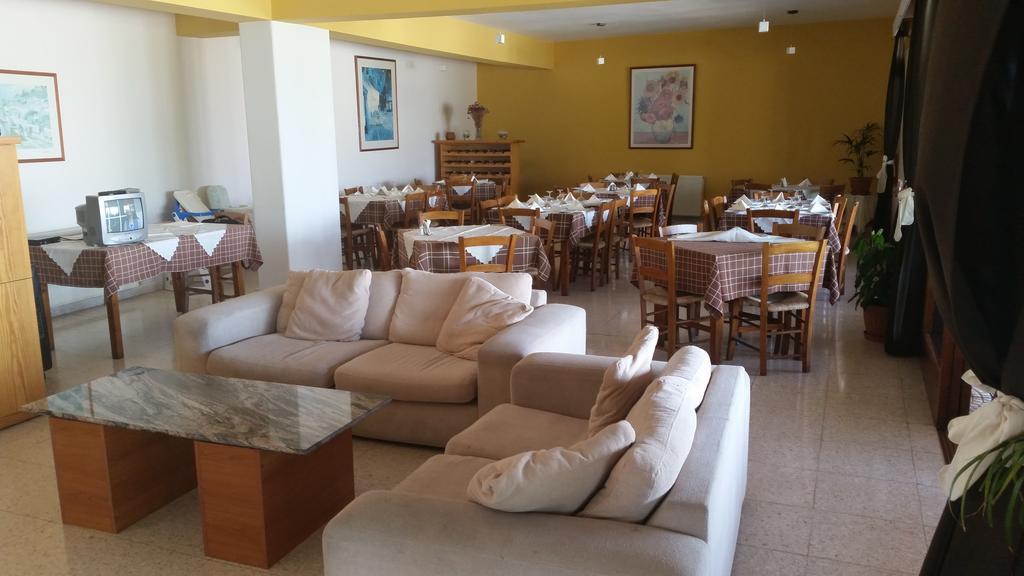 Pissouriana Hotel Apartments Zewnętrze zdjęcie